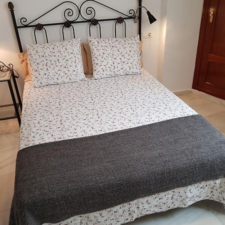 Ferienwohnung Fan Flat Rosaleda Málaga Exterior foto