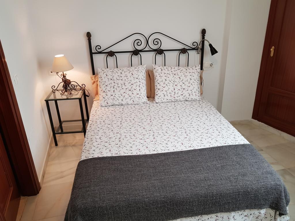 Ferienwohnung Fan Flat Rosaleda Málaga Exterior foto