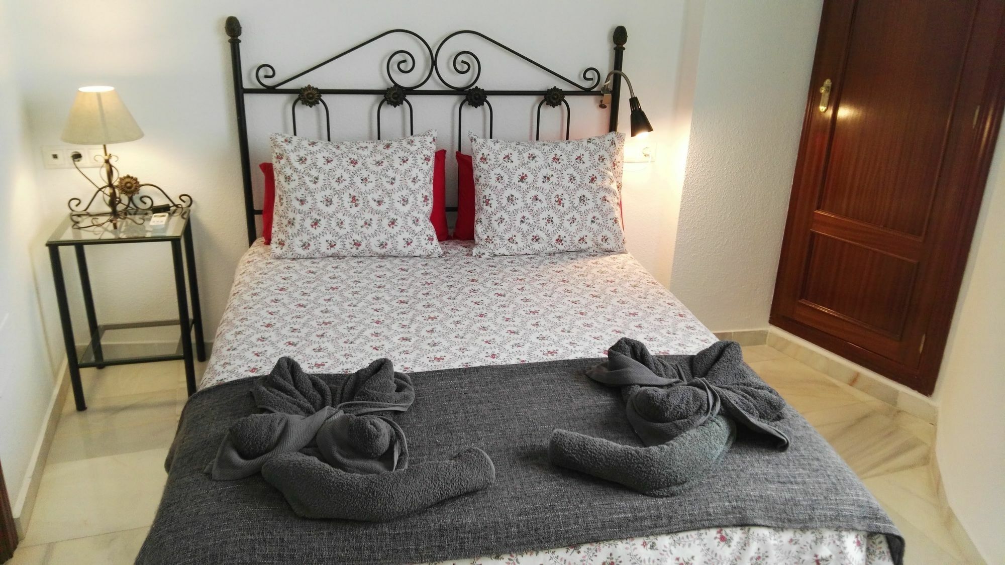 Ferienwohnung Fan Flat Rosaleda Málaga Exterior foto
