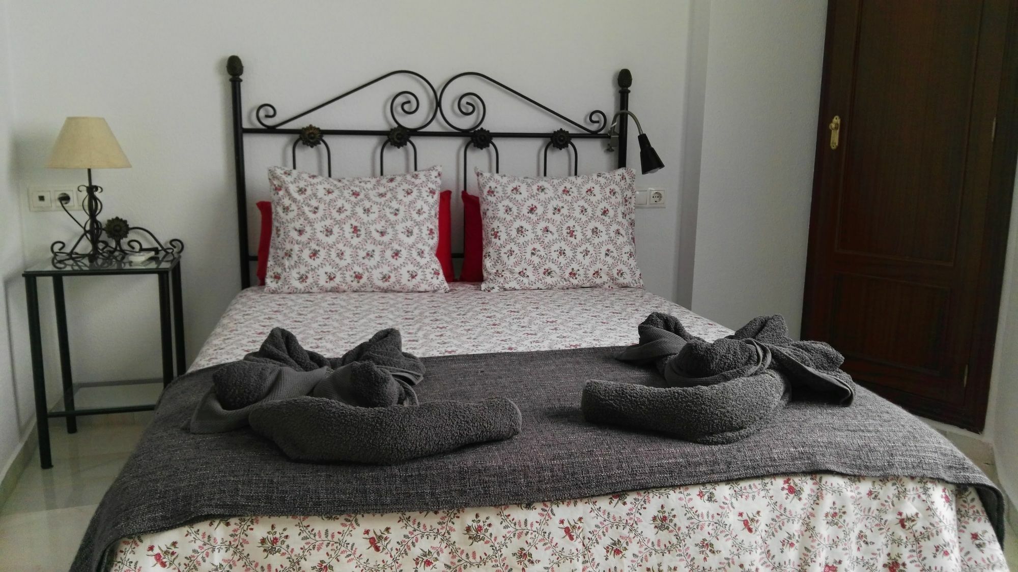 Ferienwohnung Fan Flat Rosaleda Málaga Exterior foto