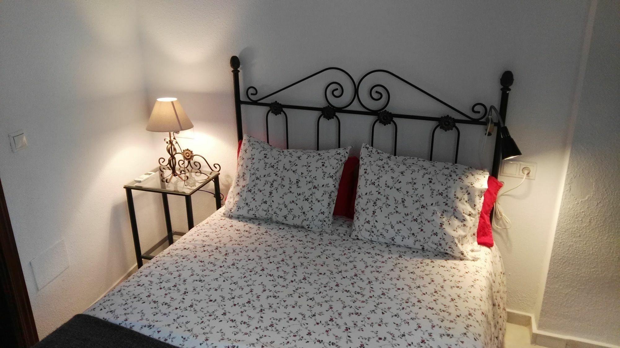 Ferienwohnung Fan Flat Rosaleda Málaga Exterior foto